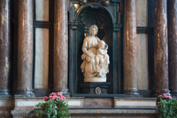 Michelangelos Madonna and the Child